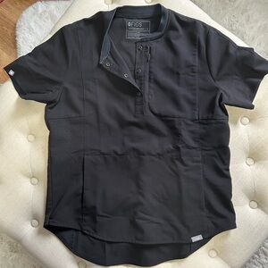 FIGS Women’s Black Scrub Top-size small